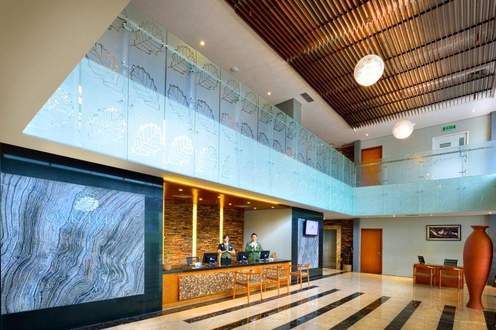 Oak Tree Emerald Hotel & Coventions סמאראנג מראה חיצוני תמונה